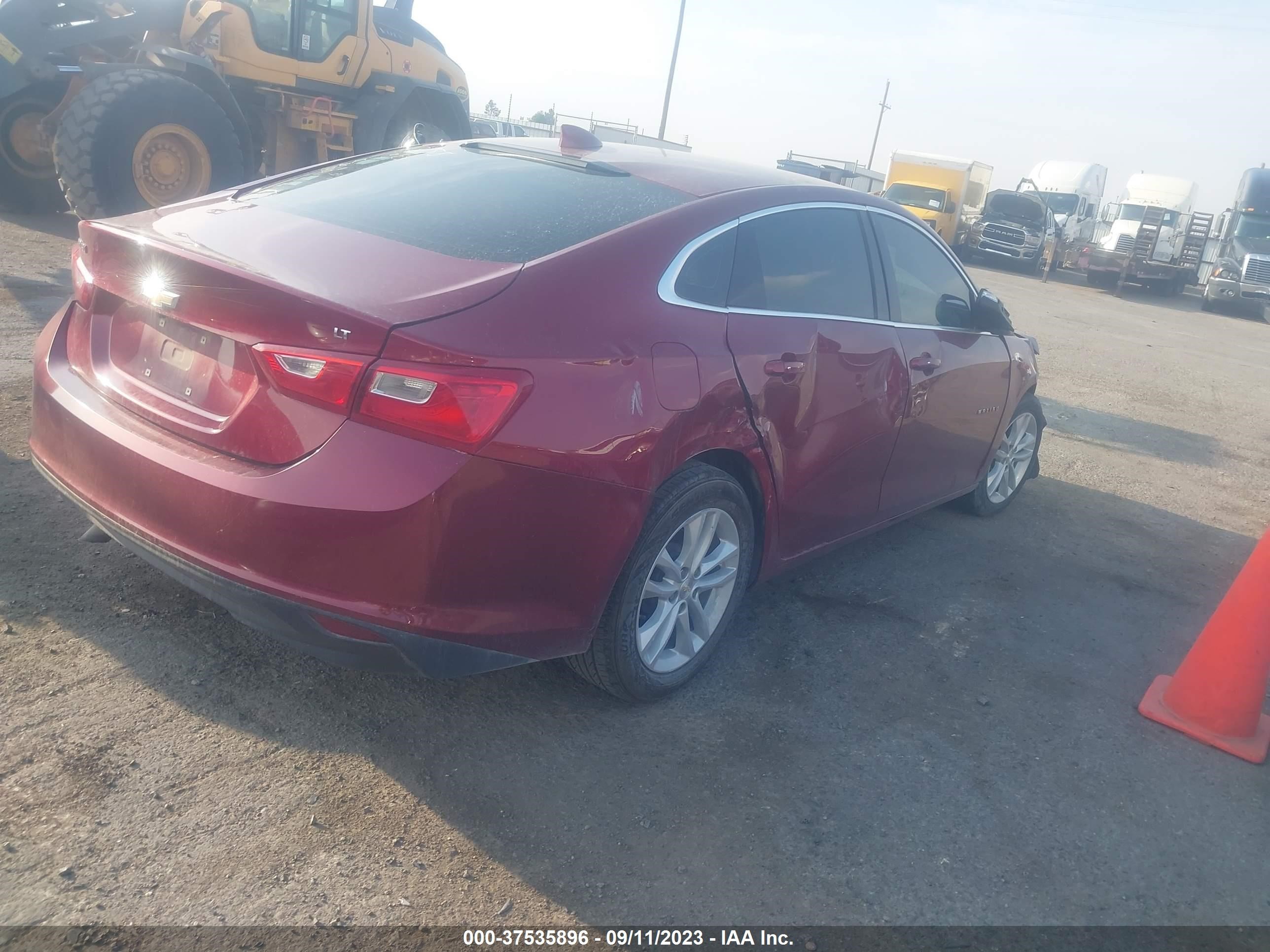 Photo 3 VIN: 1G1ZD5ST9JF188623 - CHEVROLET MALIBU 