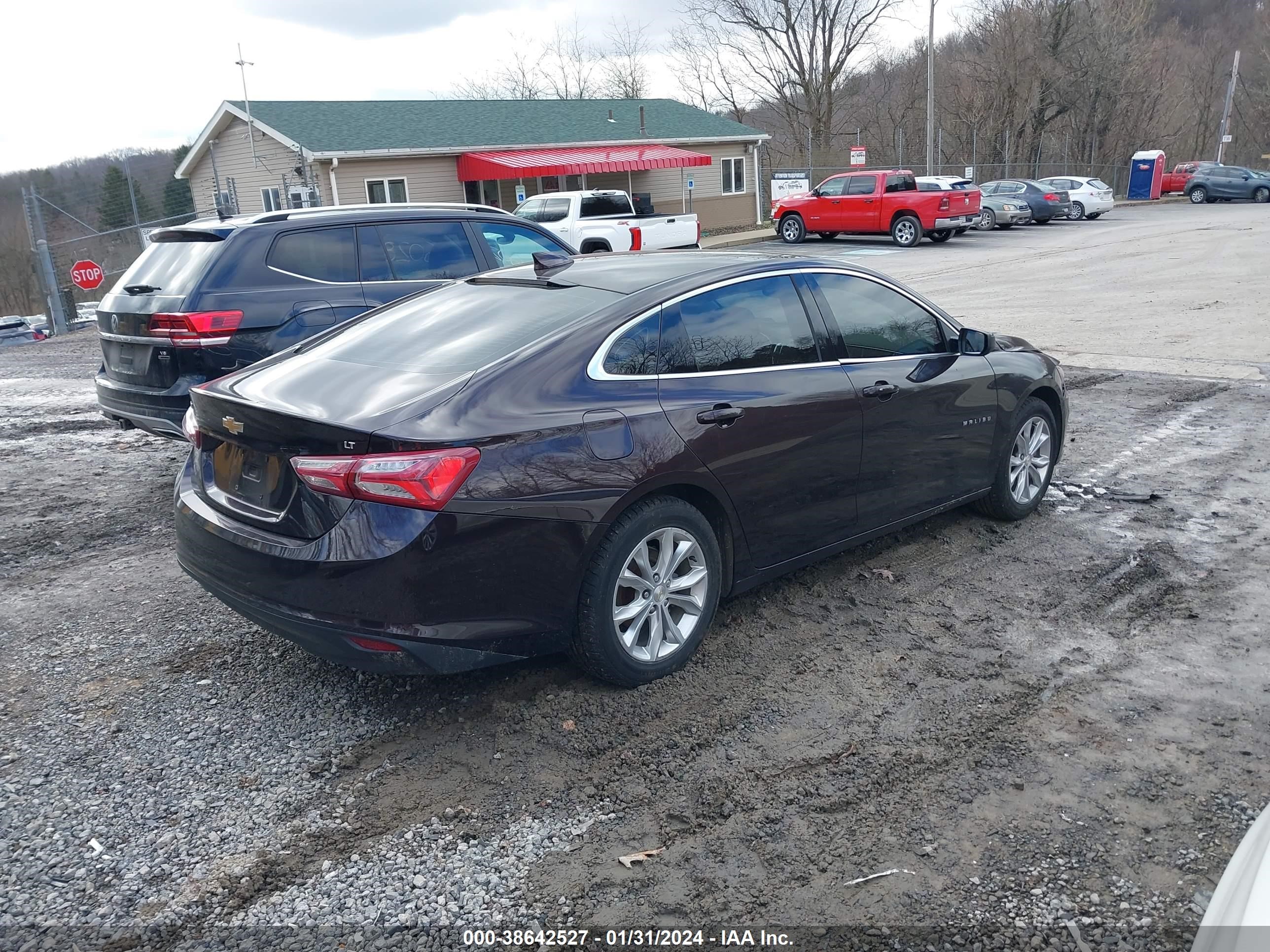 Photo 3 VIN: 1G1ZD5ST9LF072051 - CHEVROLET MALIBU 