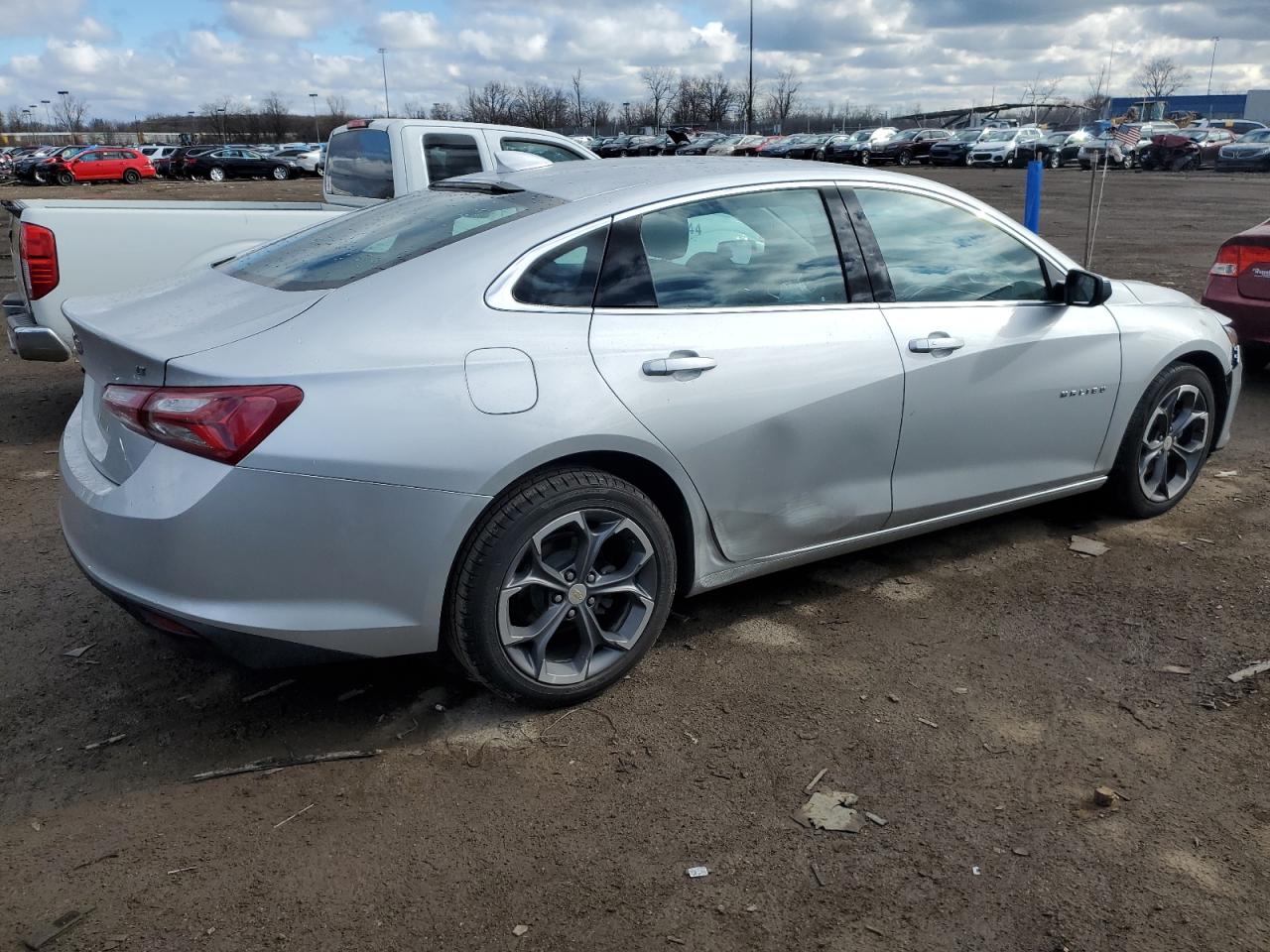 Photo 2 VIN: 1G1ZD5ST9MF064629 - CHEVROLET MALIBU 