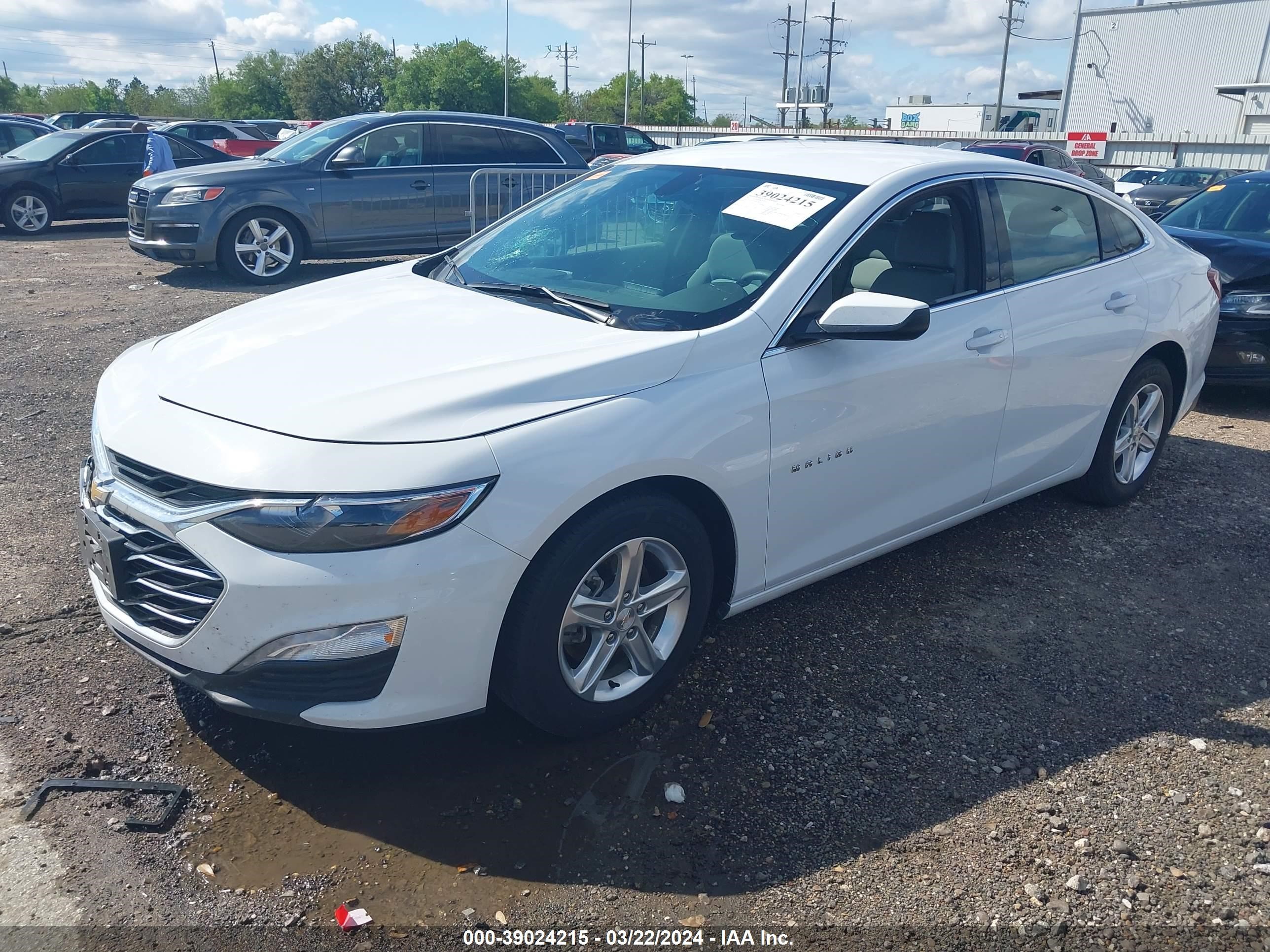 Photo 1 VIN: 1G1ZD5ST9NF184724 - CHEVROLET MALIBU 