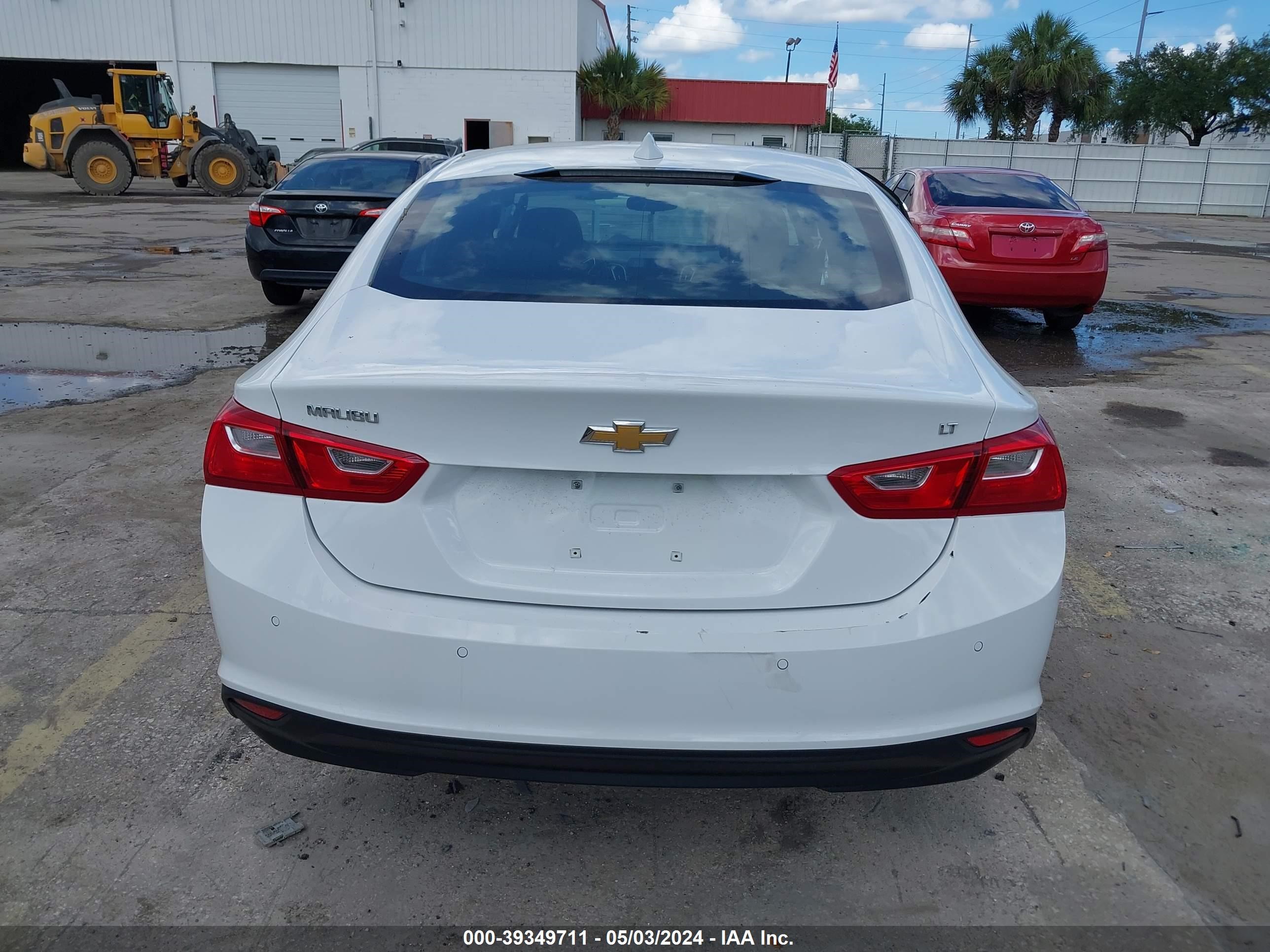 Photo 16 VIN: 1G1ZD5ST9RF170957 - CHEVROLET MALIBU 