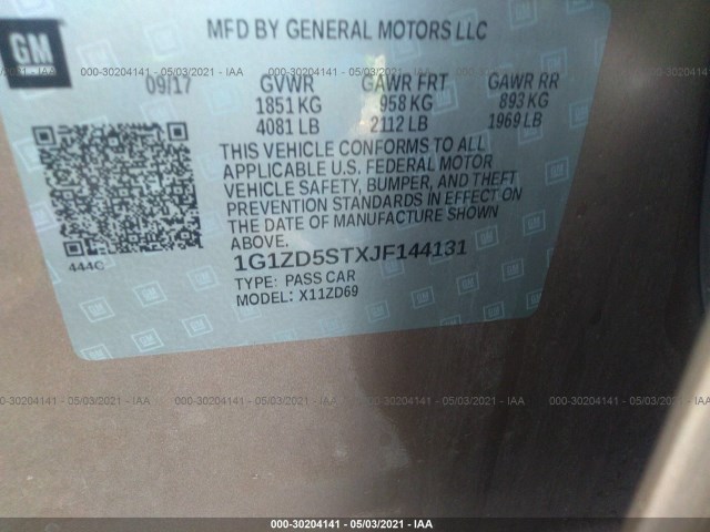 Photo 8 VIN: 1G1ZD5STXJF144131 - CHEVROLET MALIBU 