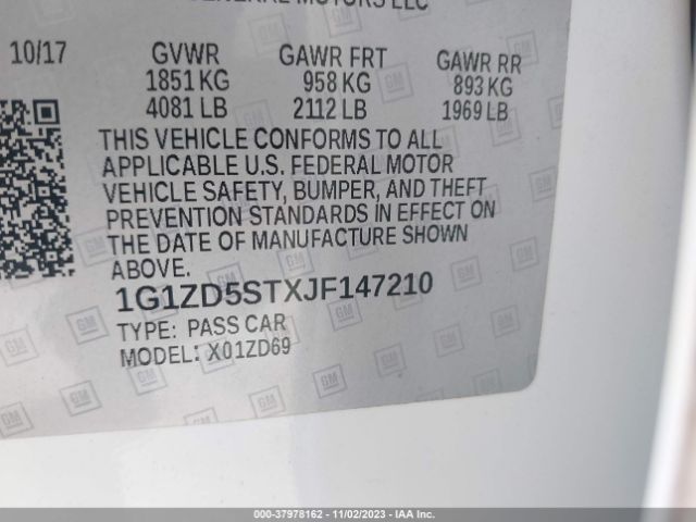 Photo 8 VIN: 1G1ZD5STXJF147210 - CHEVROLET MALIBU 