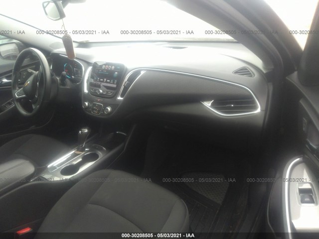 Photo 4 VIN: 1G1ZD5STXJF162032 - CHEVROLET MALIBU 