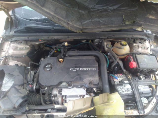 Photo 9 VIN: 1G1ZD5STXJF166873 - CHEVROLET MALIBU 