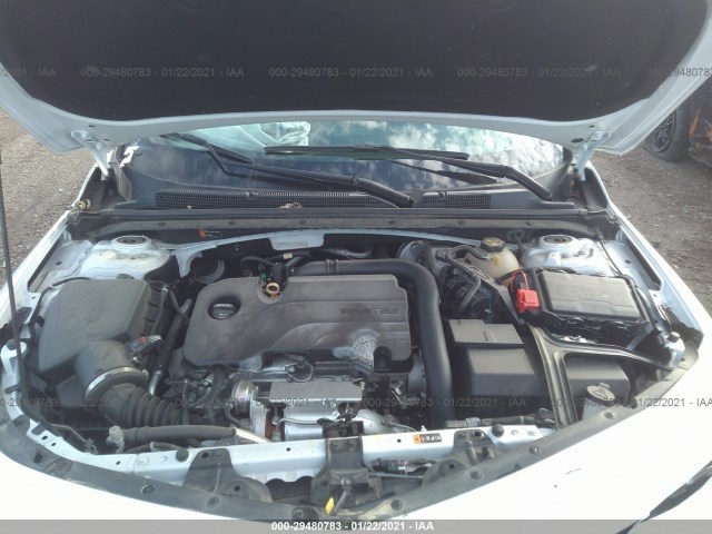 Photo 9 VIN: 1G1ZD5STXJF244827 - CHEVROLET MALIBU 