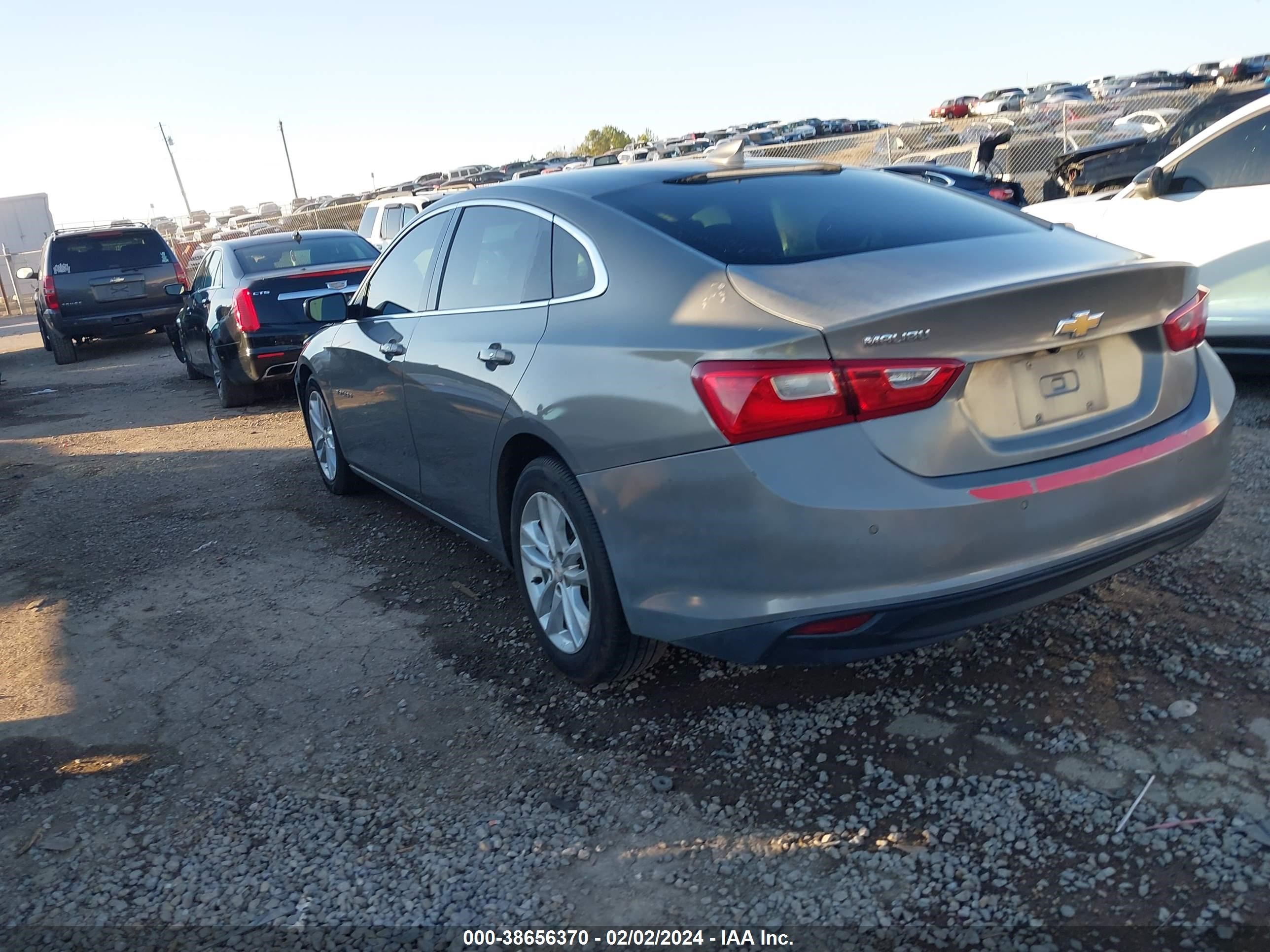 Photo 2 VIN: 1G1ZD5STXJF245198 - CHEVROLET MALIBU 