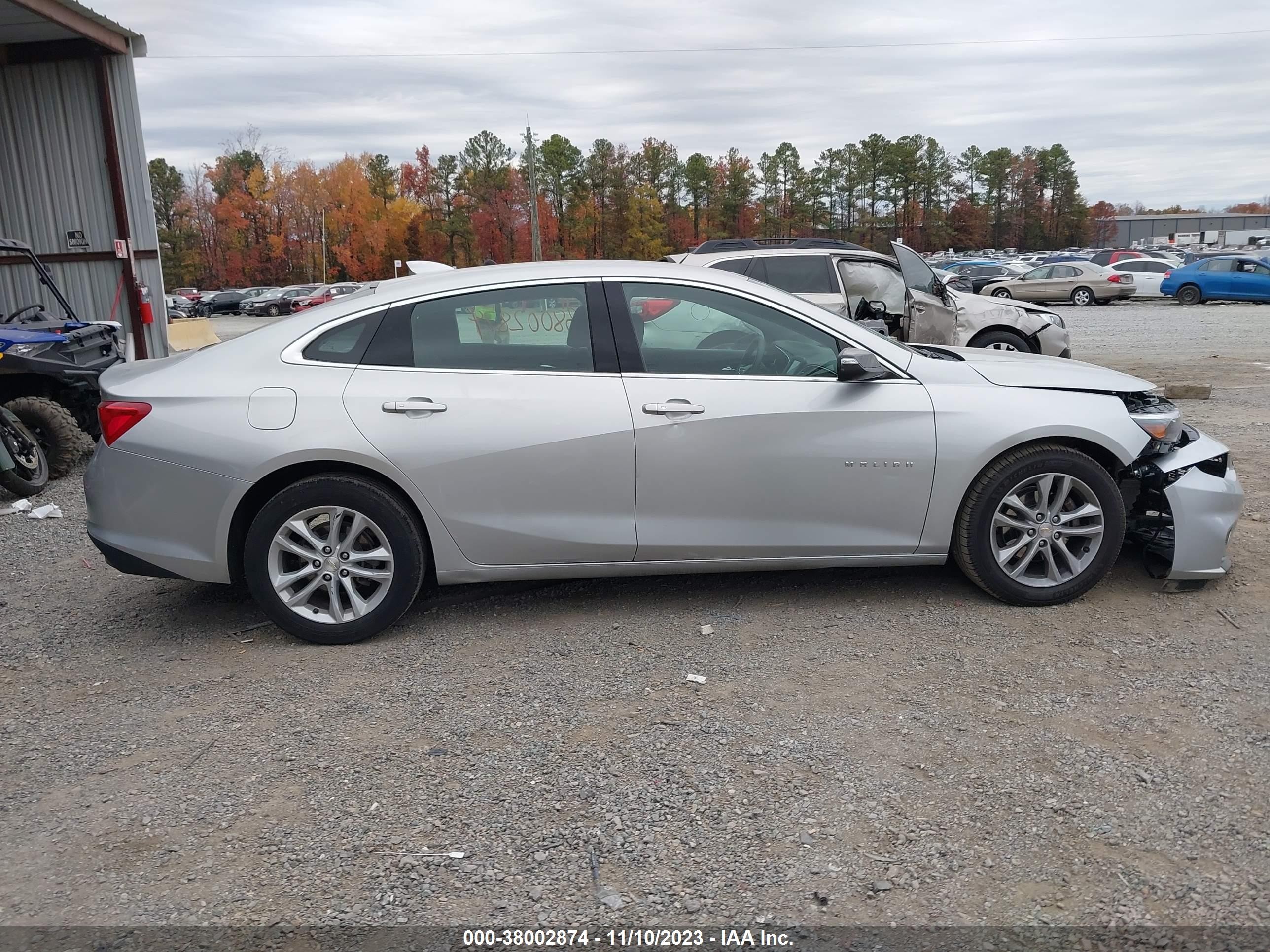 Photo 12 VIN: 1G1ZD5STXJF280100 - CHEVROLET MALIBU 