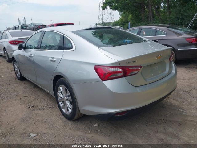 Photo 2 VIN: 1G1ZD5STXKF104536 - CHEVROLET MALIBU 