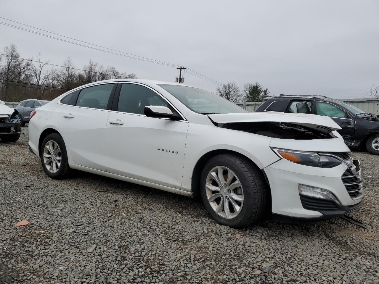 Photo 3 VIN: 1G1ZD5STXKF154353 - CHEVROLET MALIBU 