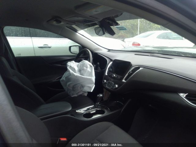 Photo 4 VIN: 1G1ZD5STXKF171685 - CHEVROLET MALIBU 