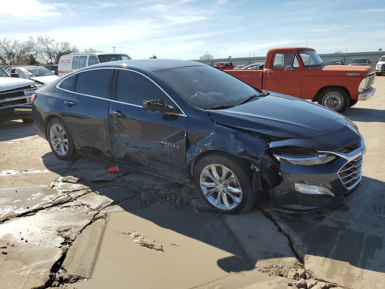 Photo 3 VIN: 1G1ZD5STXLF034733 - CHEVROLET MALIBU 