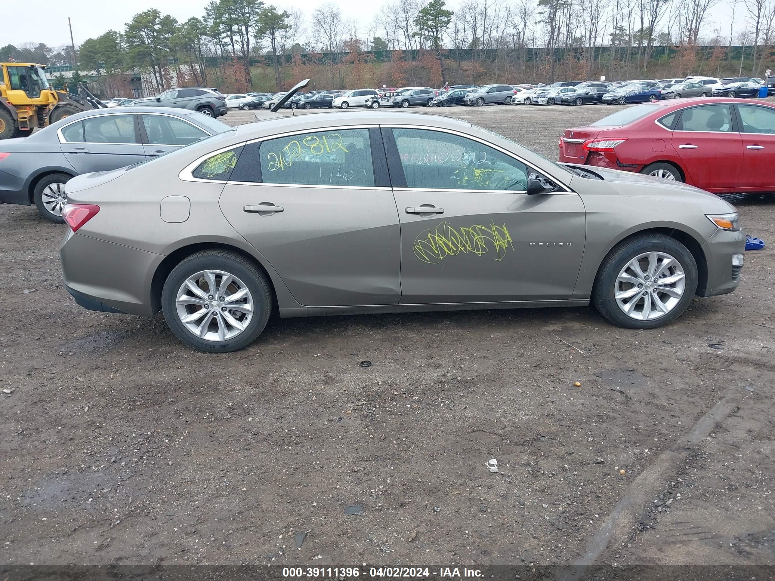 Photo 13 VIN: 1G1ZD5STXLF109365 - CHEVROLET MALIBU 