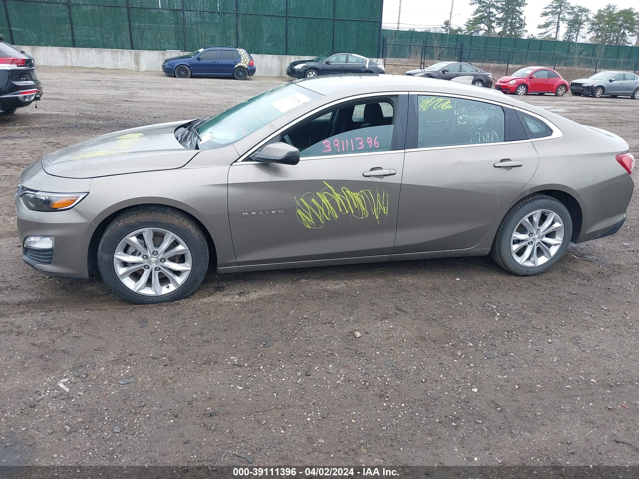 Photo 14 VIN: 1G1ZD5STXLF109365 - CHEVROLET MALIBU 