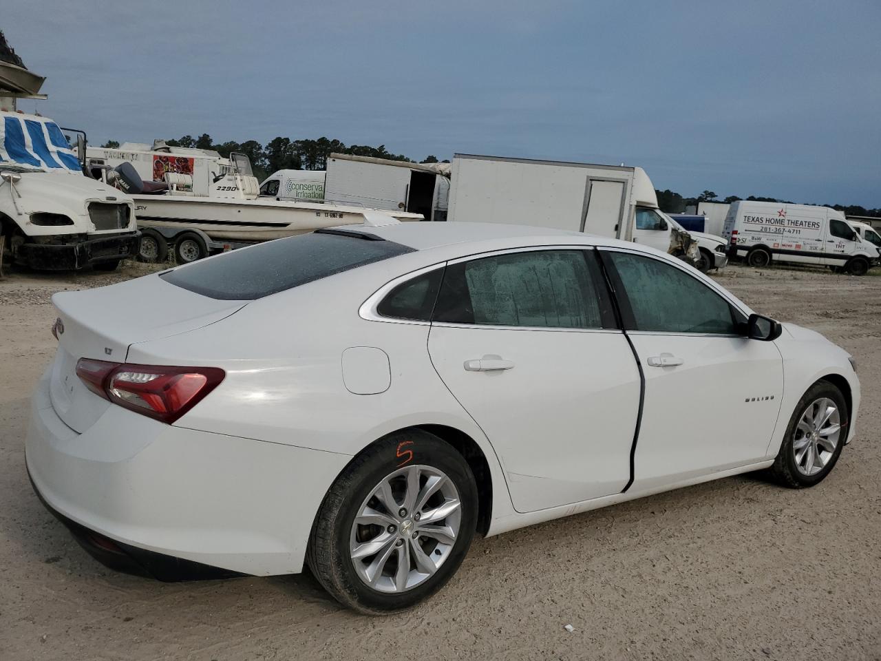 Photo 2 VIN: 1G1ZD5STXLF124741 - CHEVROLET MALIBU 