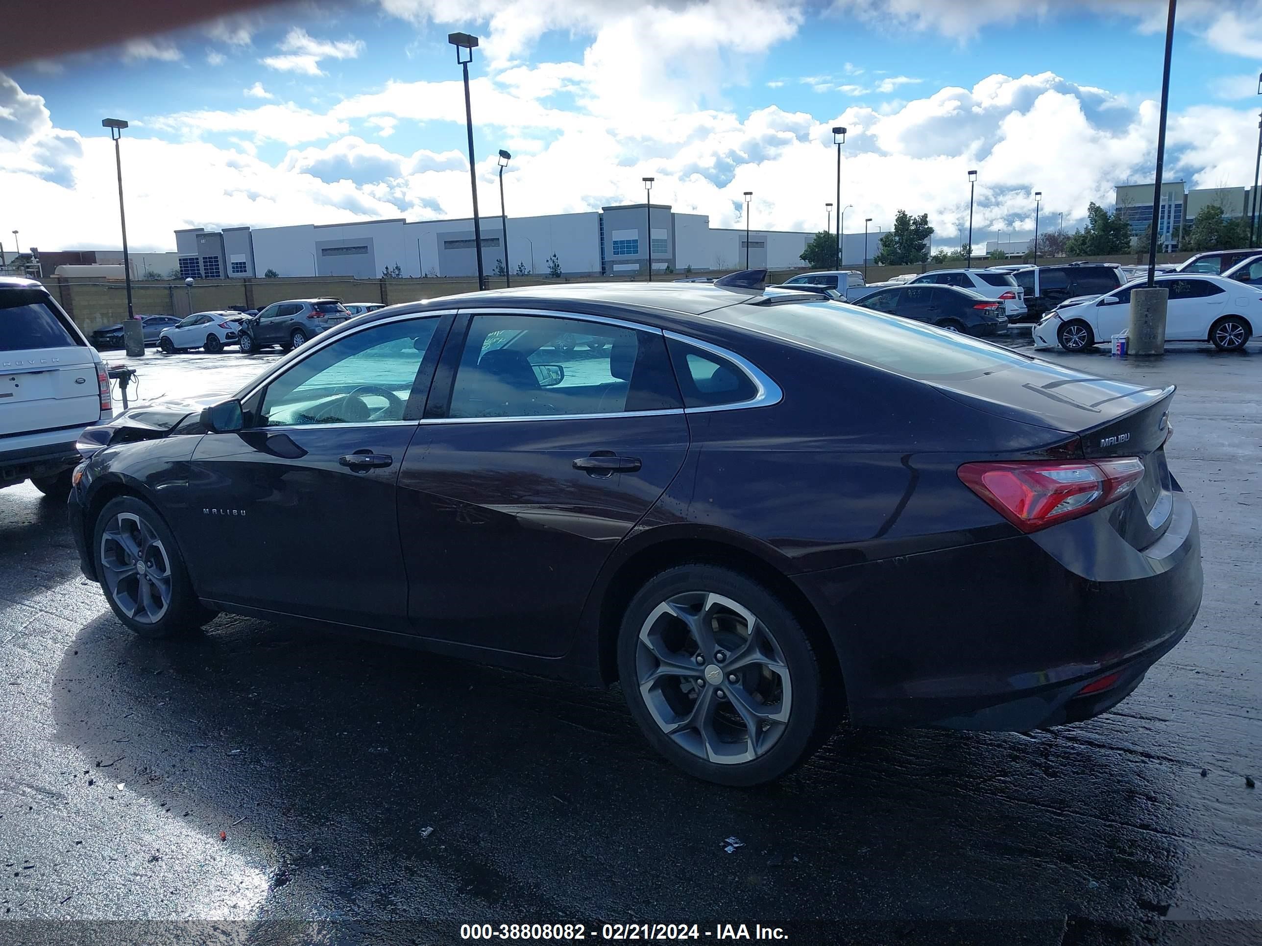 Photo 13 VIN: 1G1ZD5STXLF148117 - CHEVROLET MALIBU 