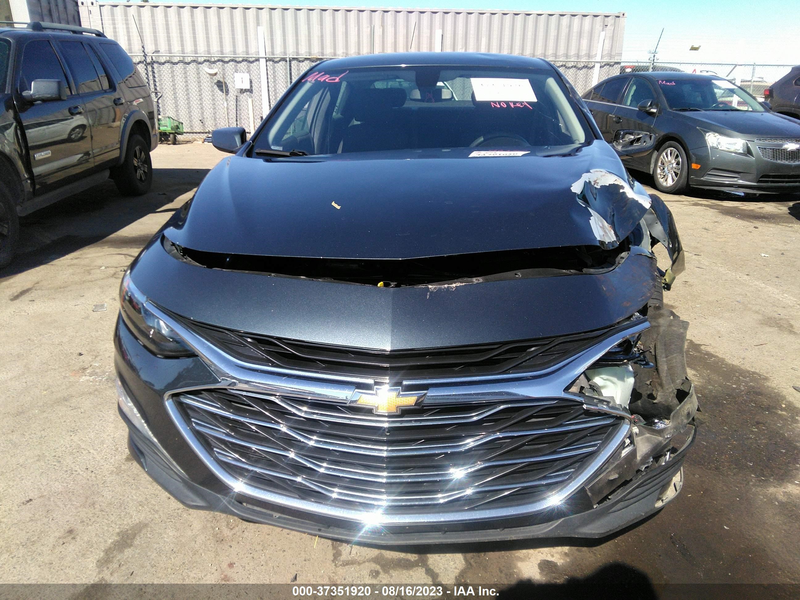 Photo 11 VIN: 1G1ZD5STXMF018517 - CHEVROLET MALIBU 