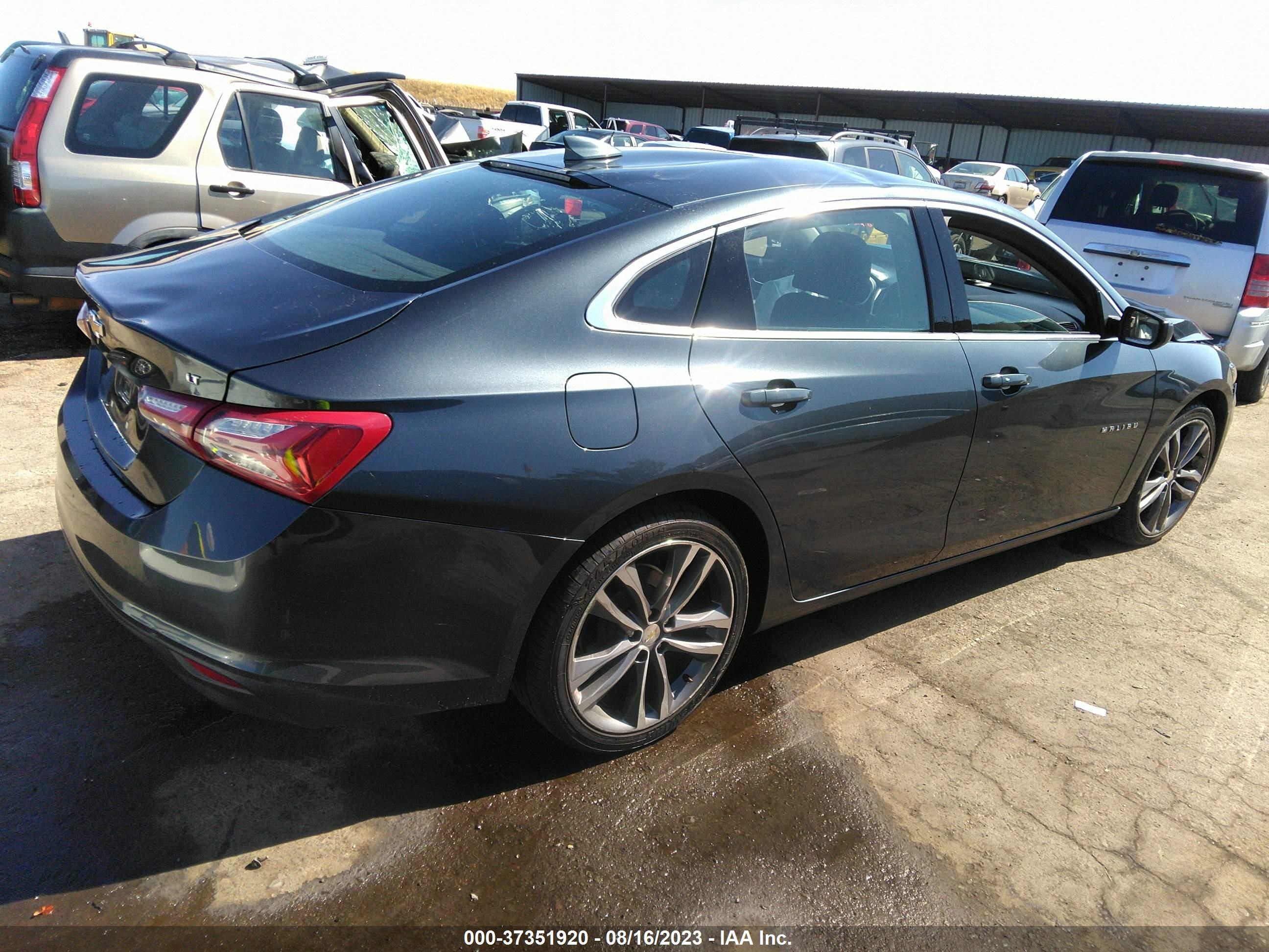 Photo 3 VIN: 1G1ZD5STXMF018517 - CHEVROLET MALIBU 