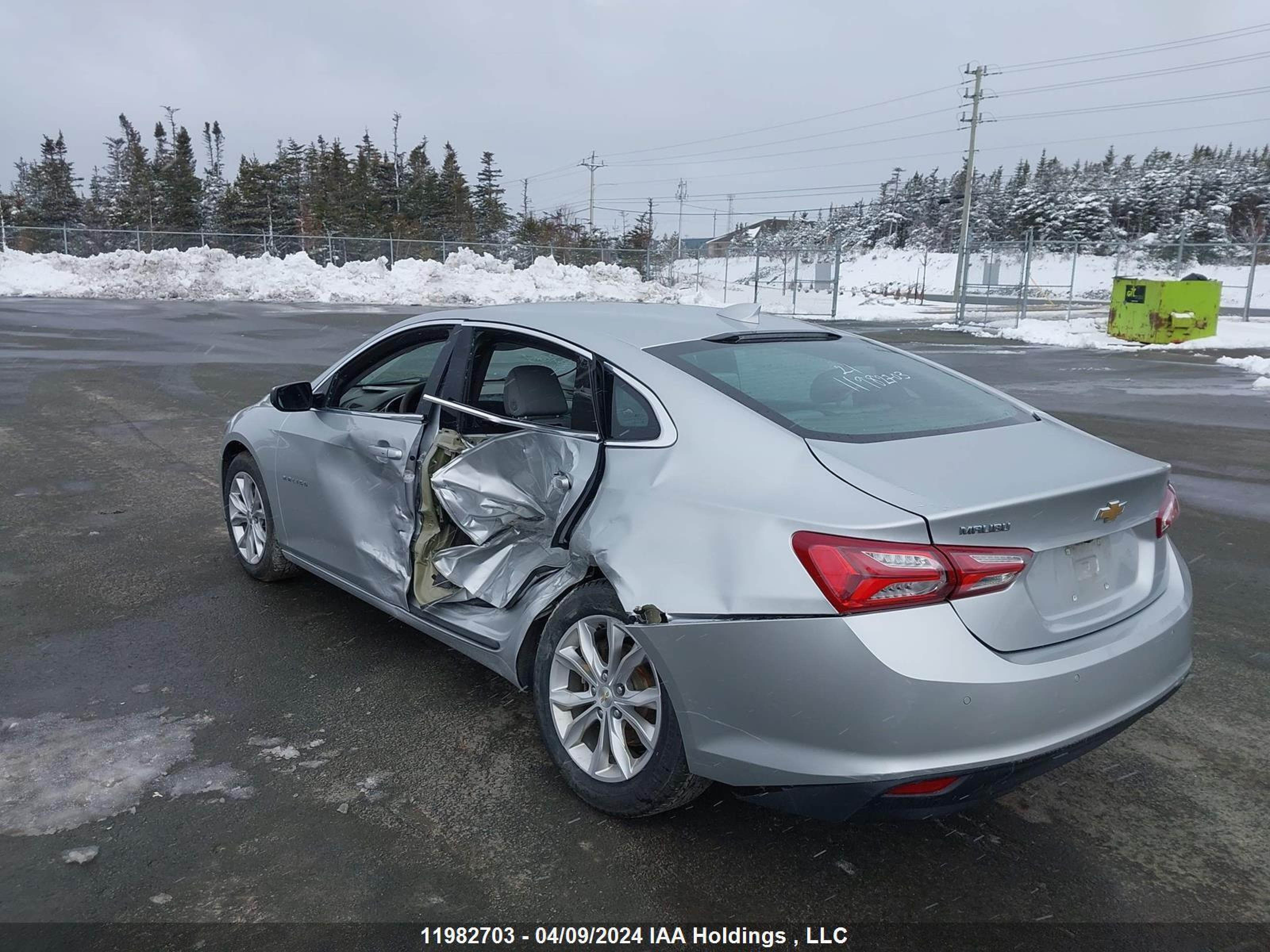 Photo 2 VIN: 1G1ZD5STXMF069922 - CHEVROLET MALIBU 