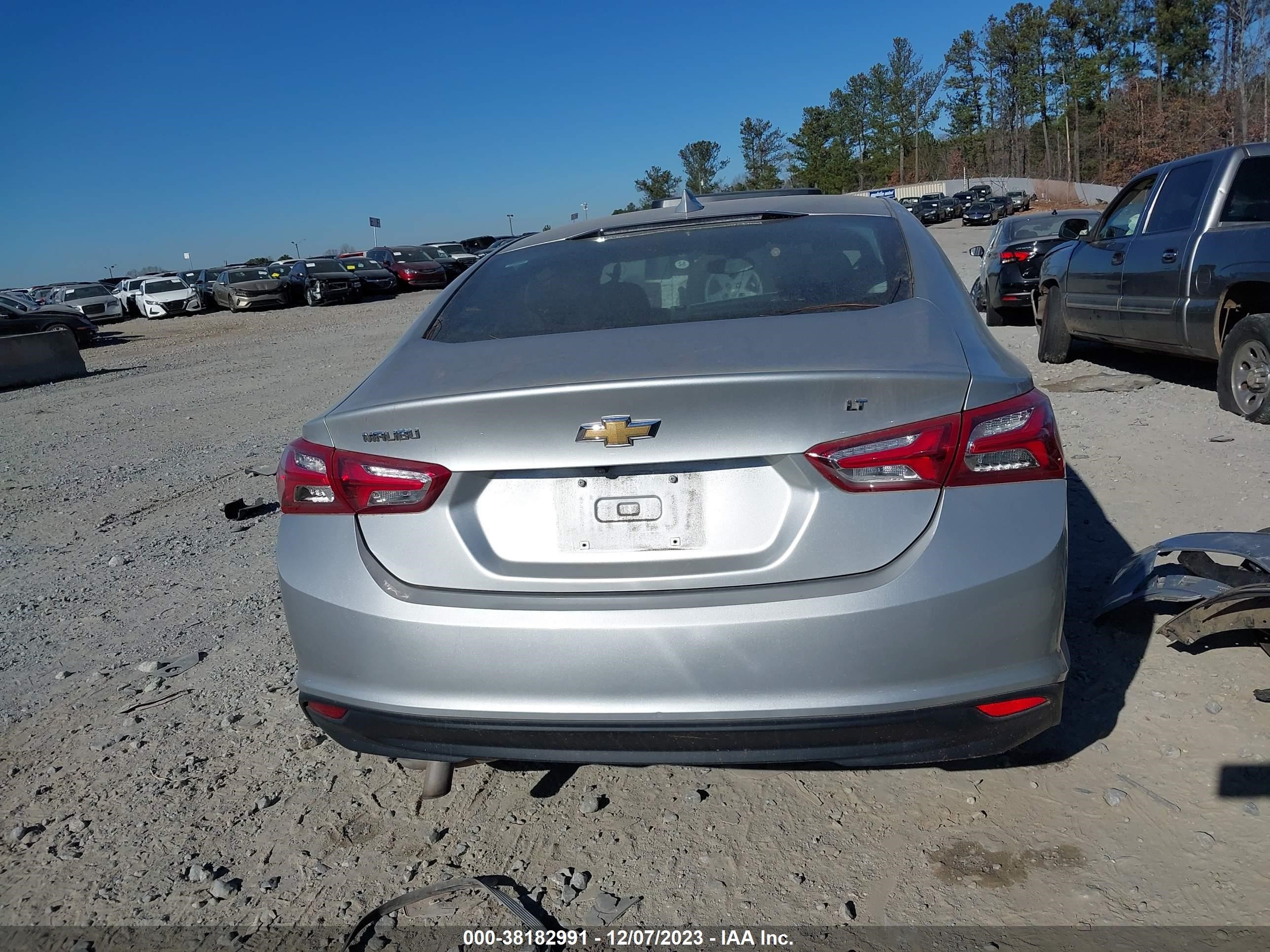 Photo 14 VIN: 1G1ZD5STXMF076742 - CHEVROLET MALIBU 