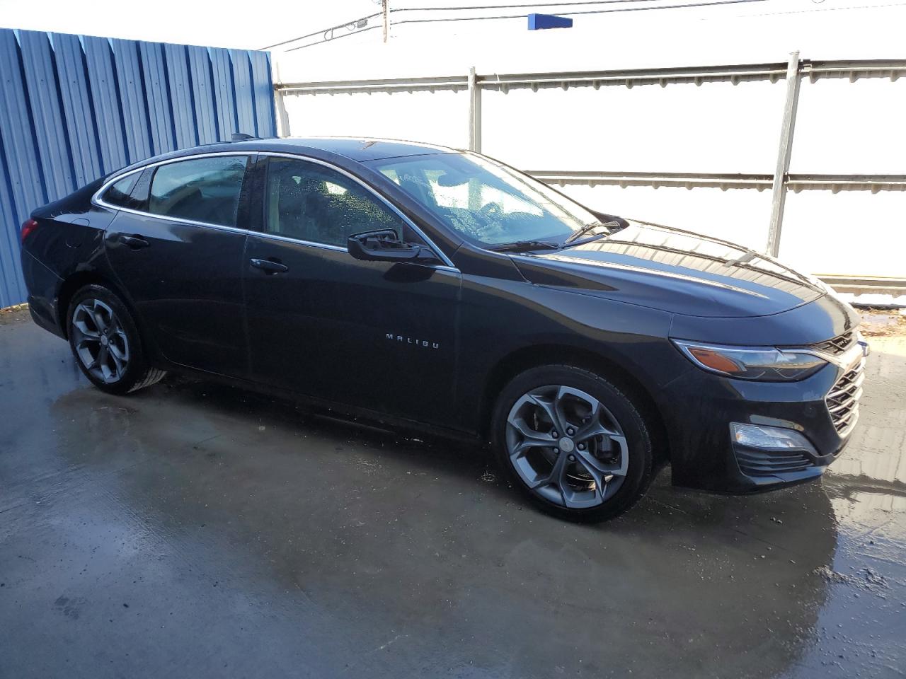 Photo 3 VIN: 1G1ZD5STXPF137026 - CHEVROLET MALIBU 