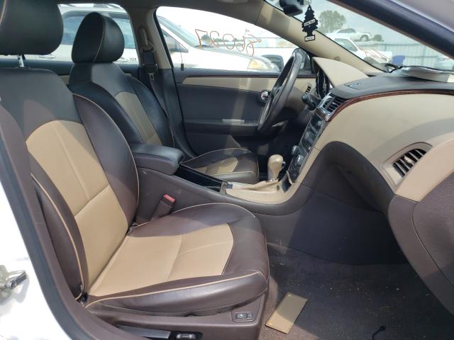 Photo 4 VIN: 1G1ZE5E01CF121855 - CHEVROLET MALIBU LTZ 