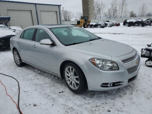 Photo 3 VIN: 1G1ZE5E04CF241908 - CHEVROLET MALIBU 