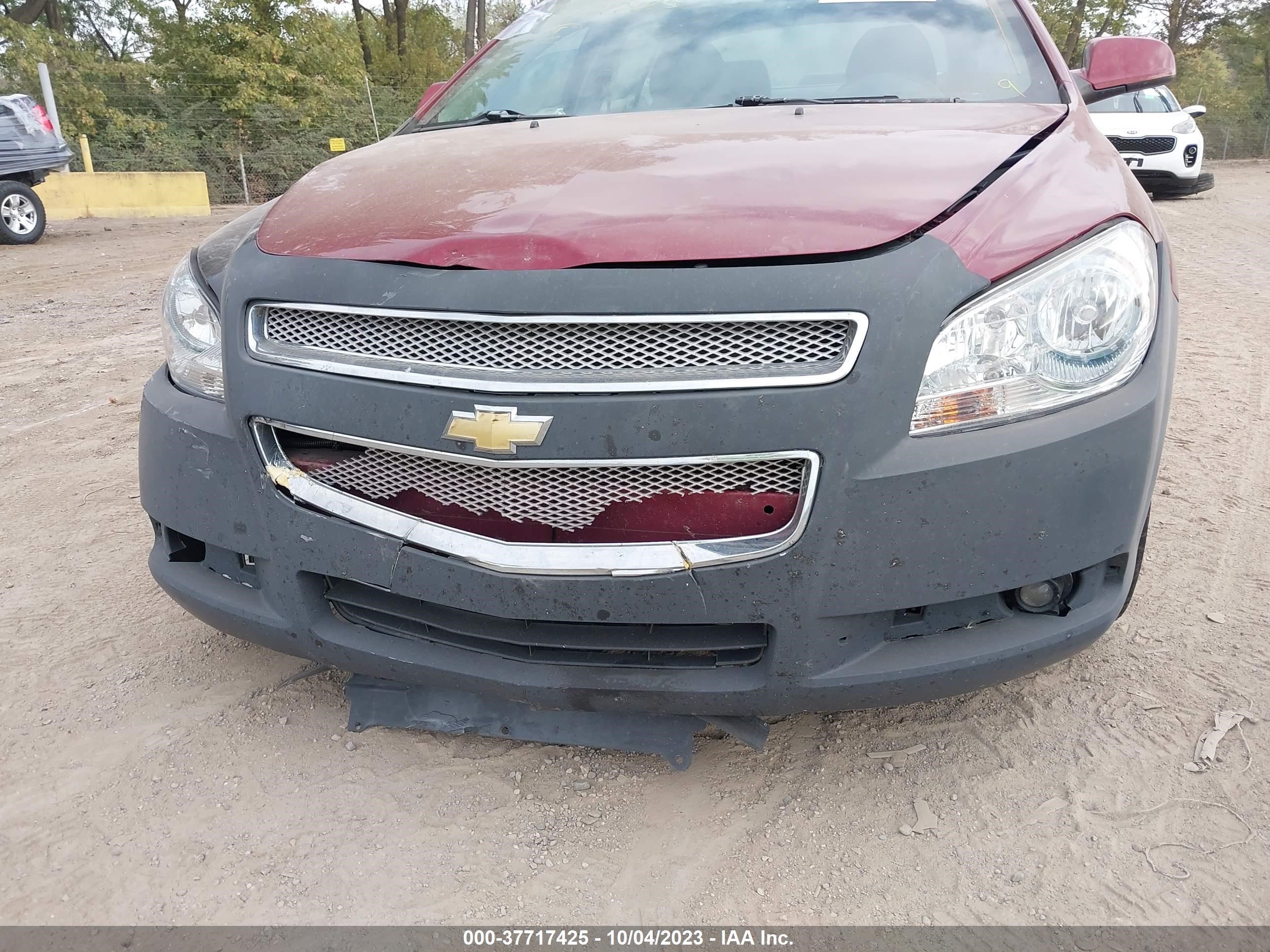 Photo 11 VIN: 1G1ZE5E14BF262359 - CHEVROLET MALIBU 