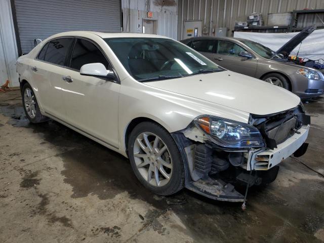 Photo 3 VIN: 1G1ZE5EB0A4147020 - CHEVROLET MALIBU LTZ 