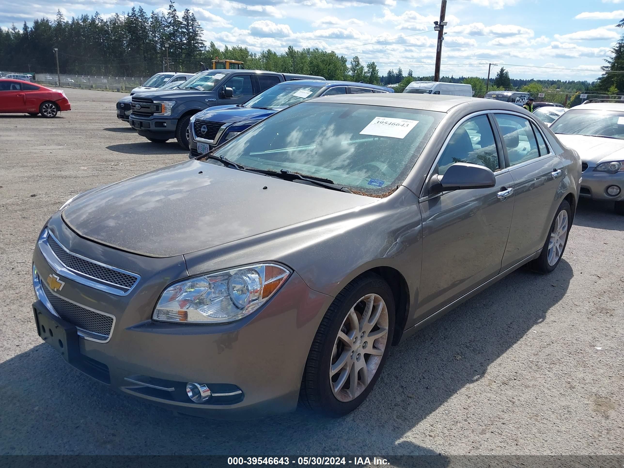 Photo 1 VIN: 1G1ZE5EU7CF284884 - CHEVROLET MALIBU 