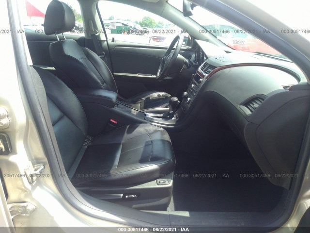 Photo 4 VIN: 1G1ZE5EU8BF397399 - CHEVROLET MALIBU 