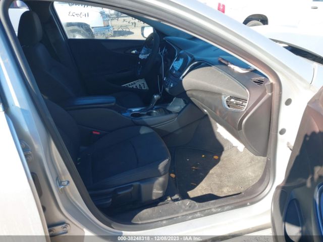 Photo 4 VIN: 1G1ZE5ST0GF263716 - CHEVROLET MALIBU 