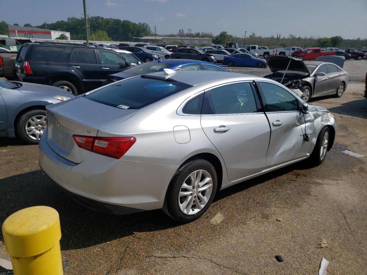 Photo 2 VIN: 1G1ZE5ST0GF314406 - CHEVROLET MALIBU 