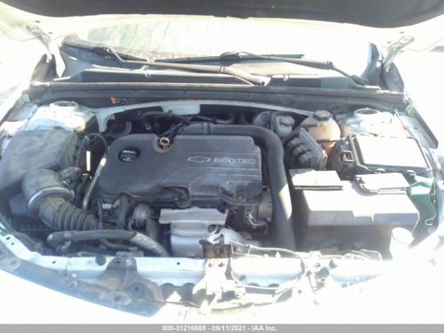 Photo 9 VIN: 1G1ZE5ST1GF240090 - CHEVROLET MALIBU 