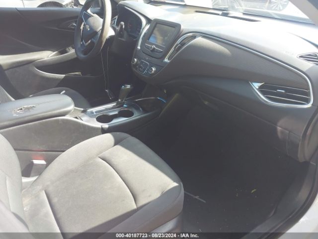 Photo 4 VIN: 1G1ZE5ST1HF176098 - CHEVROLET MALIBU 