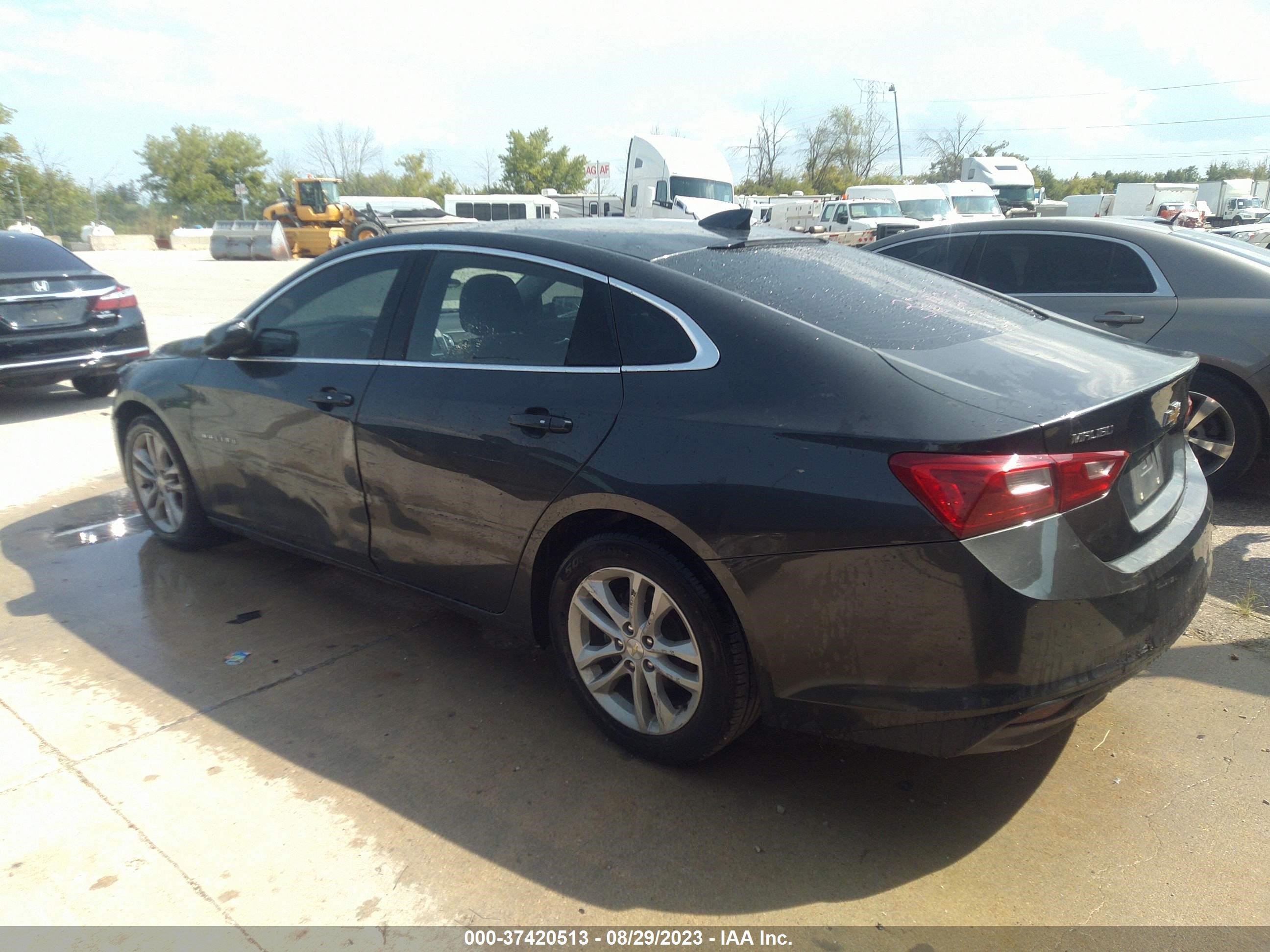 Photo 2 VIN: 1G1ZE5ST2GF238381 - CHEVROLET MALIBU 