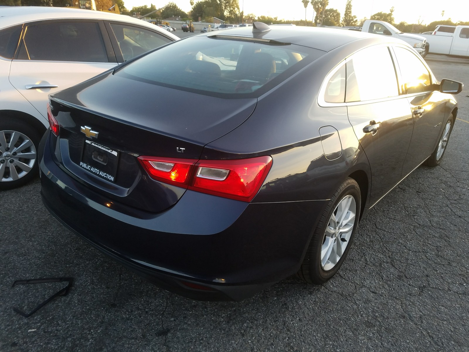 Photo 3 VIN: 1G1ZE5ST2GF244651 - CHEVROLET MALIBU LT 