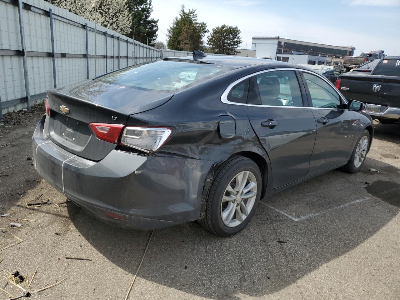 Photo 2 VIN: 1G1ZE5ST3GF301357 - CHEVROLET MALIBU 