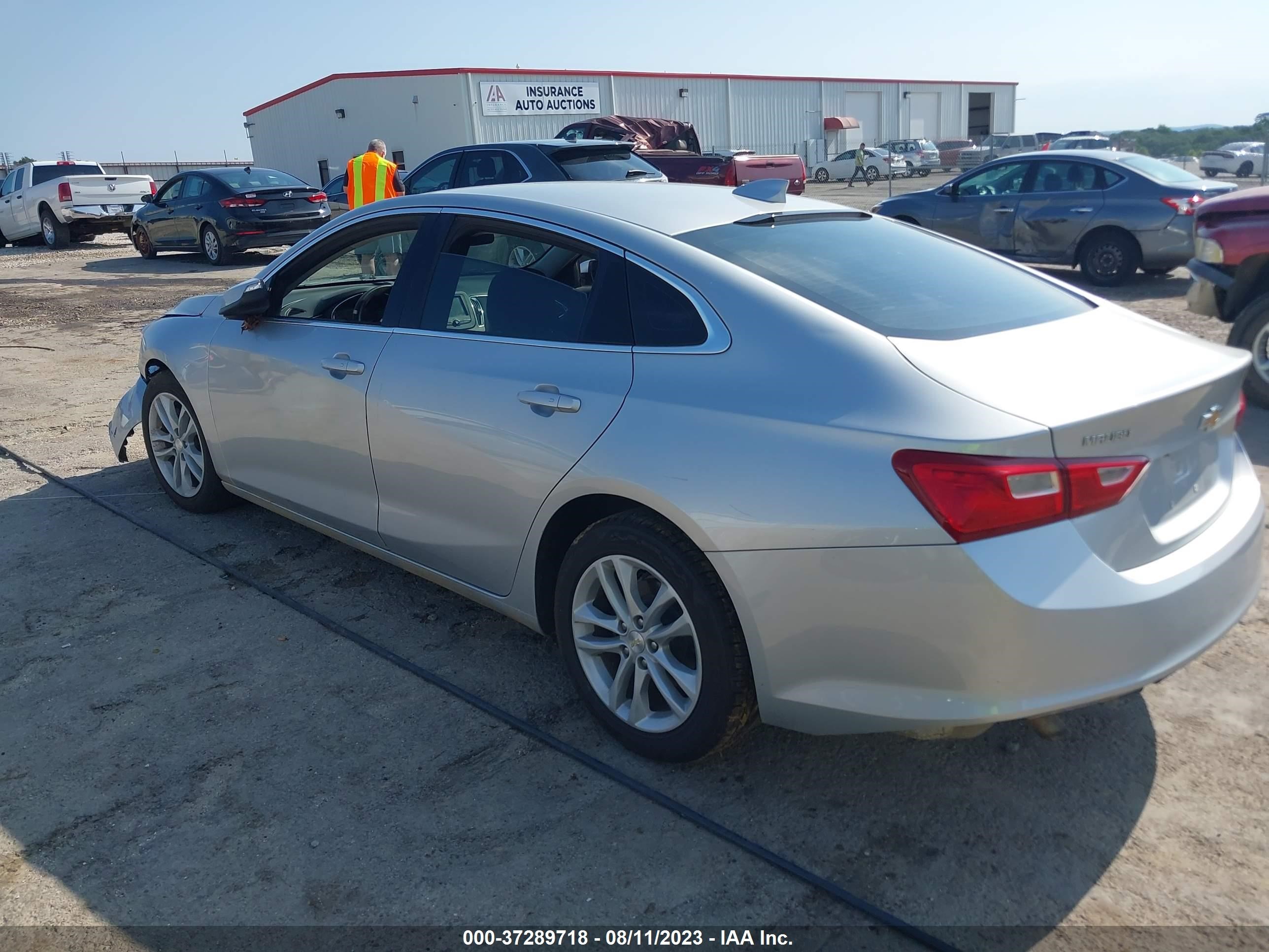 Photo 2 VIN: 1G1ZE5ST4HF183238 - CHEVROLET MALIBU 