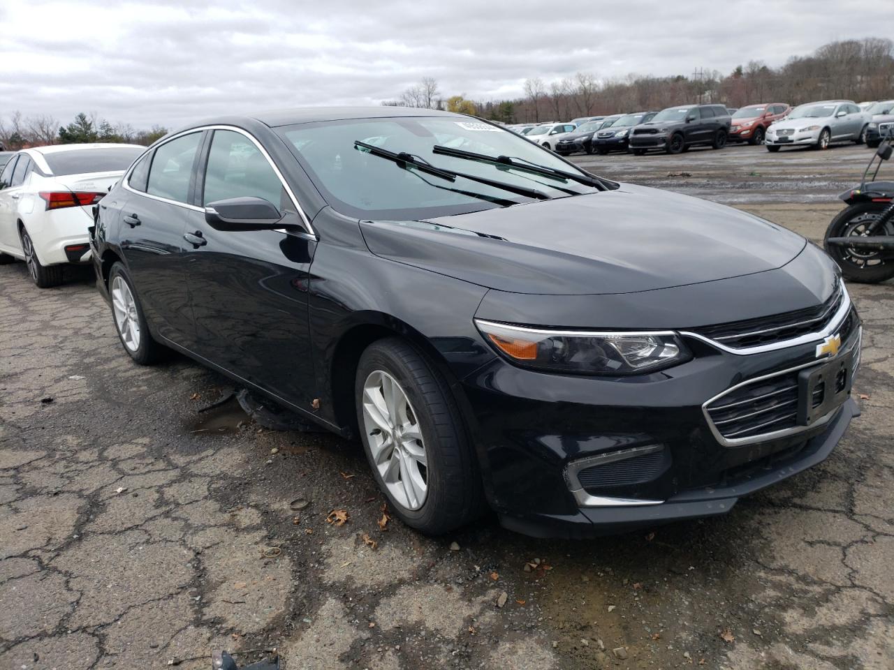 Photo 3 VIN: 1G1ZE5ST4HF235242 - CHEVROLET MALIBU 