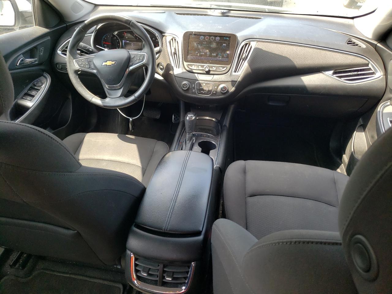 Photo 7 VIN: 1G1ZE5ST4HF260531 - CHEVROLET MALIBU 