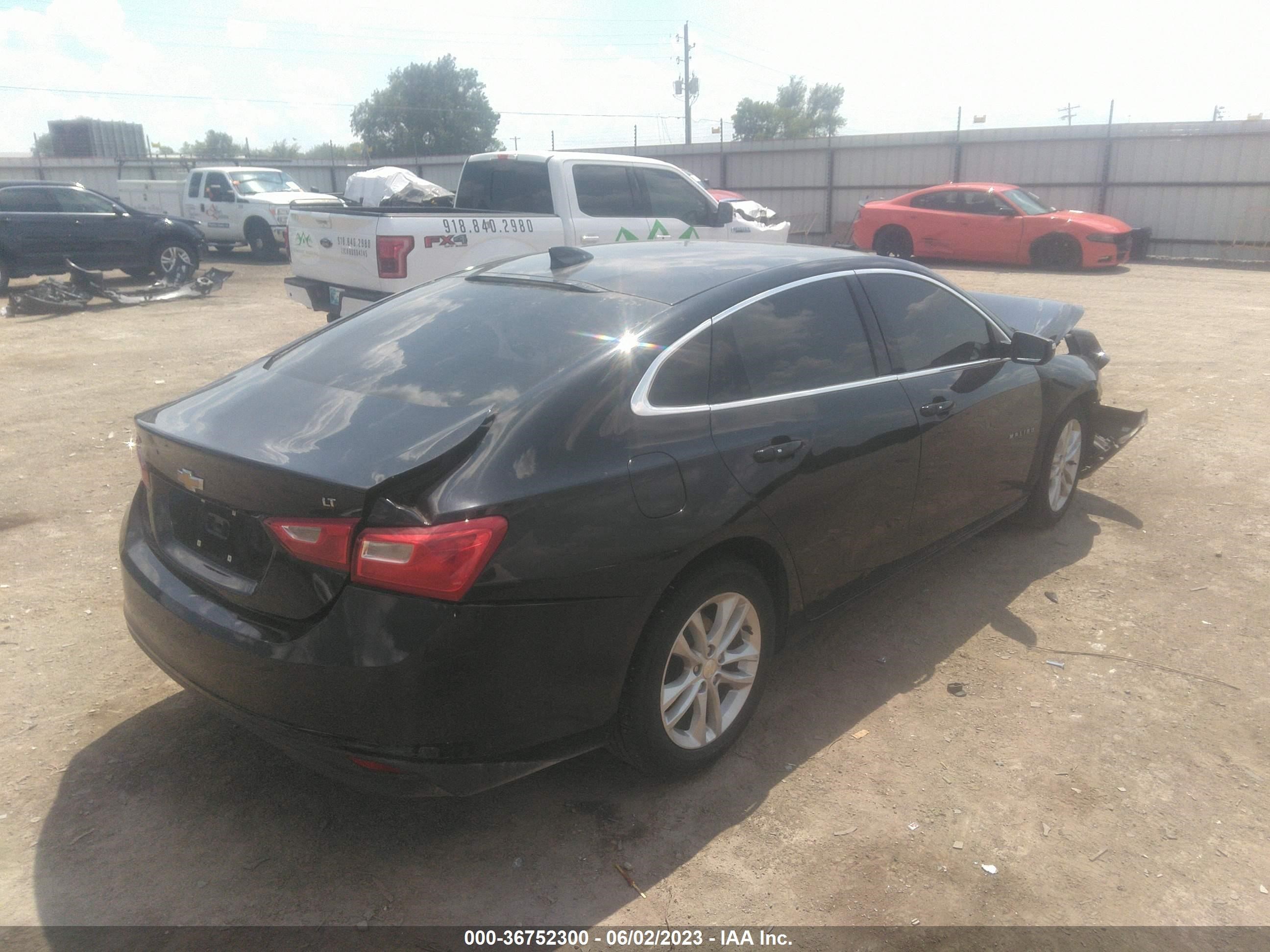 Photo 3 VIN: 1G1ZE5ST5HF132783 - CHEVROLET MALIBU 