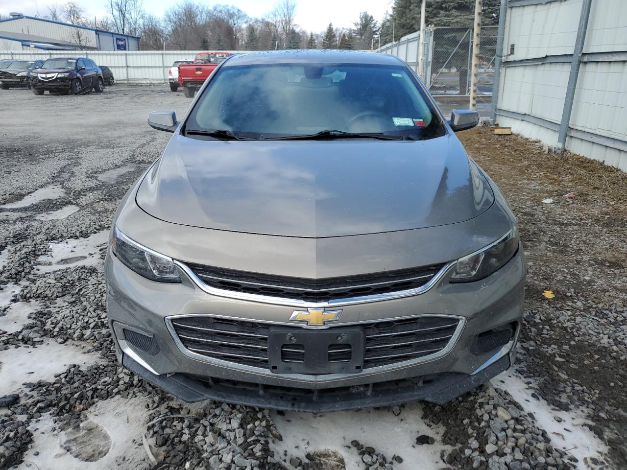 Photo 4 VIN: 1G1ZE5ST5HF157148 - CHEVROLET MALIBU 