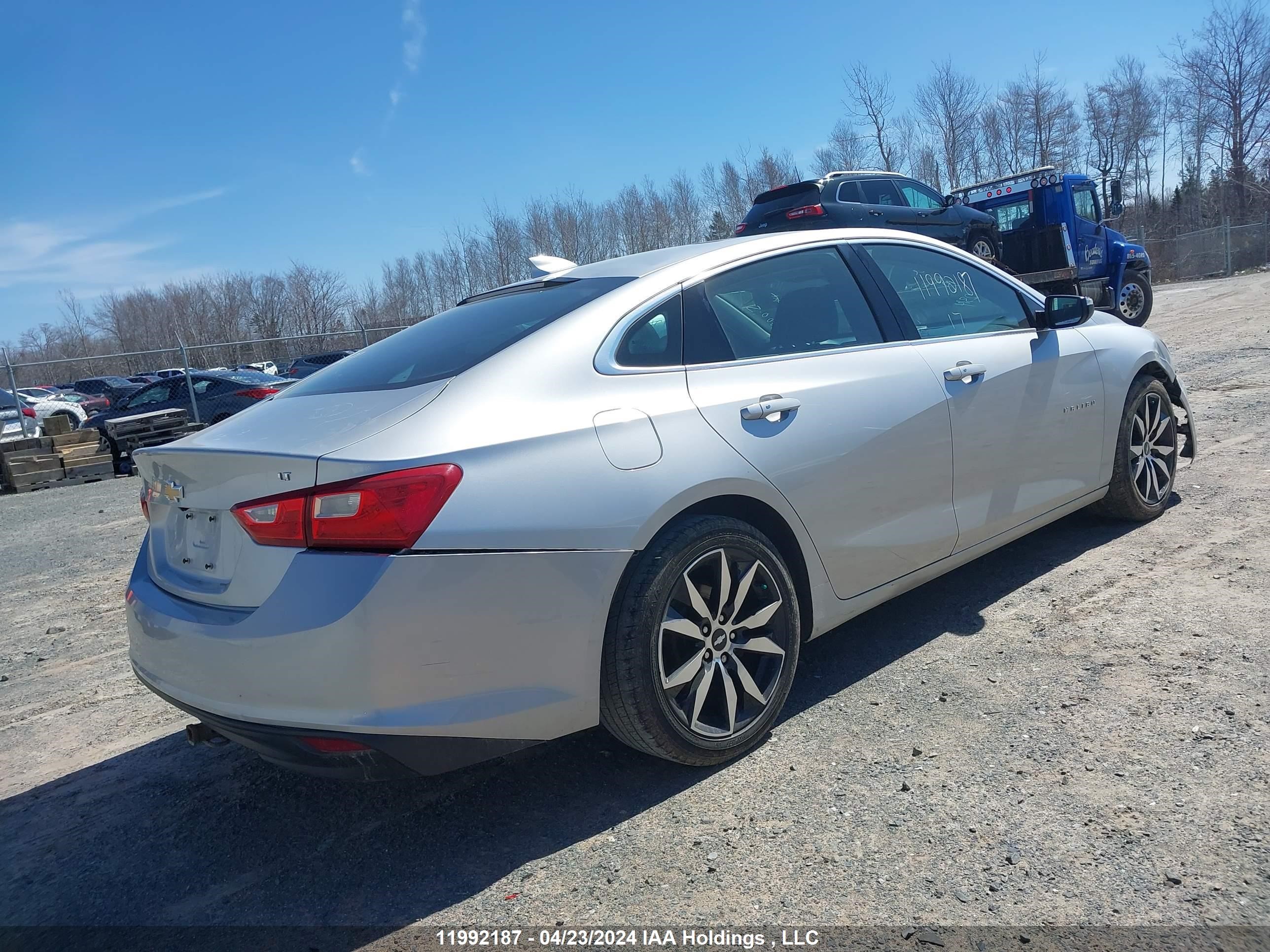 Photo 3 VIN: 1G1ZE5ST5HF175813 - CHEVROLET MALIBU 