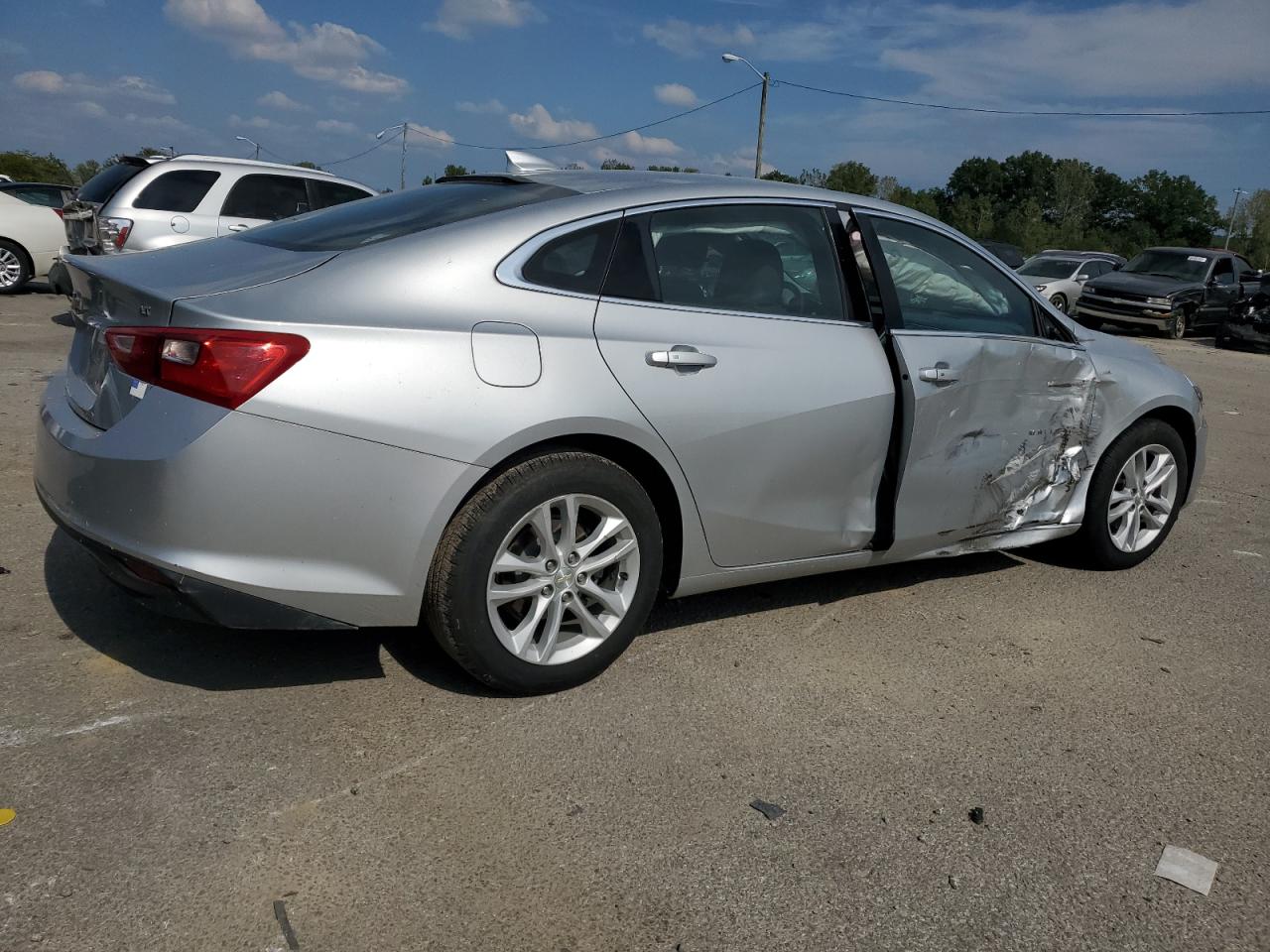 Photo 2 VIN: 1G1ZE5ST5HF218238 - CHEVROLET MALIBU 