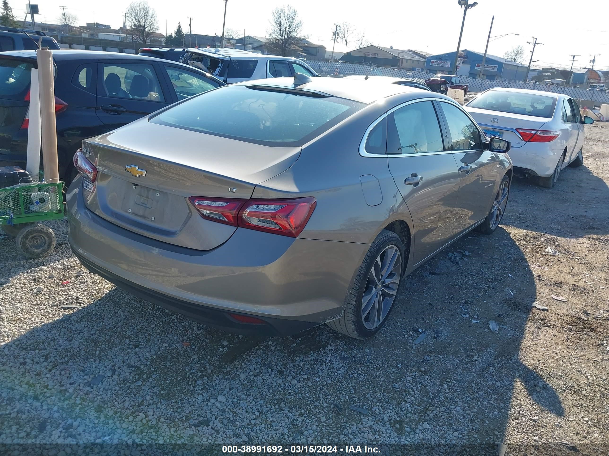 Photo 3 VIN: 1G1ZE5ST5PF144494 - CHEVROLET MALIBU 