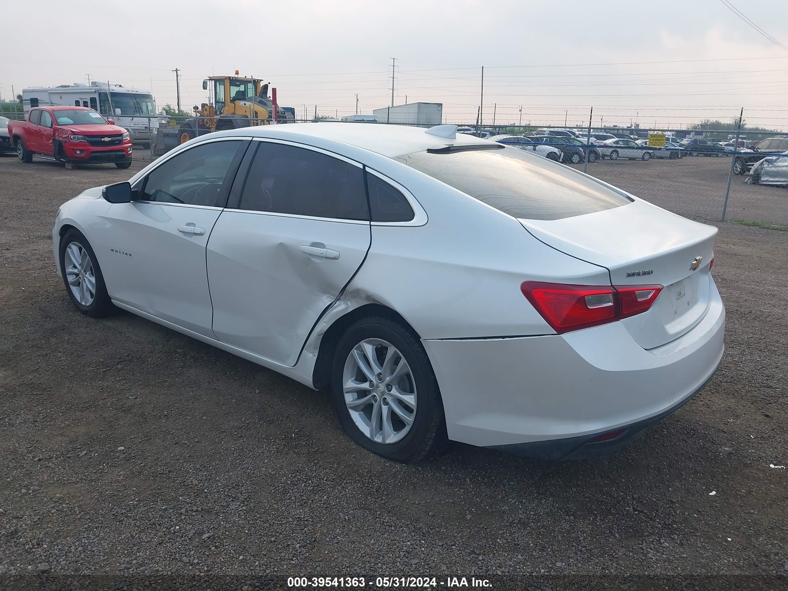 Photo 2 VIN: 1G1ZE5ST6GS341786 - CHEVROLET MALIBU 