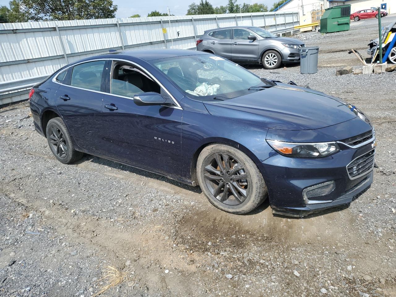 Photo 3 VIN: 1G1ZE5ST6HF114339 - CHEVROLET MALIBU 