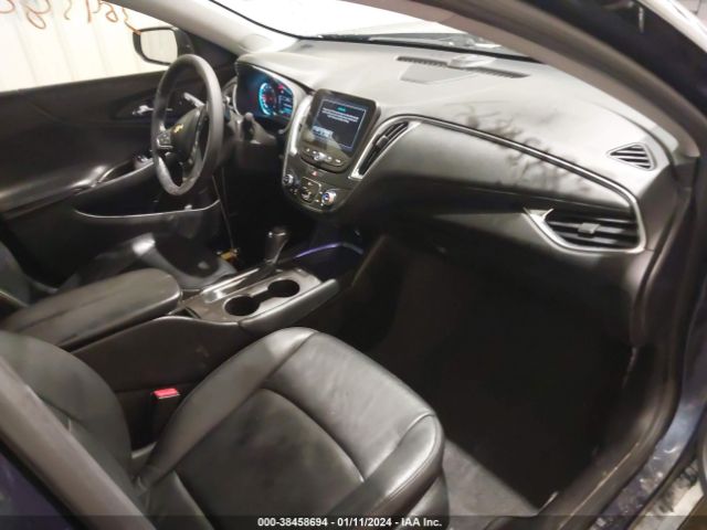 Photo 4 VIN: 1G1ZE5ST7HF105701 - CHEVROLET MALIBU 