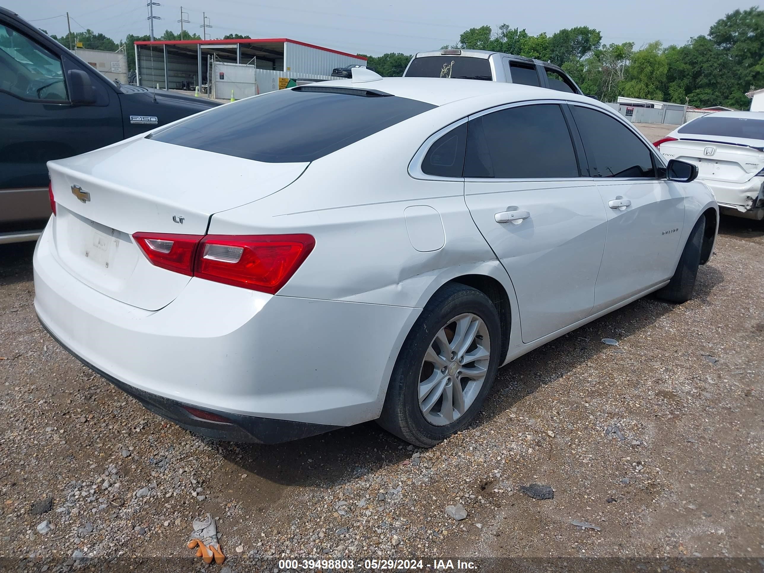 Photo 3 VIN: 1G1ZE5ST8HF179189 - CHEVROLET MALIBU 